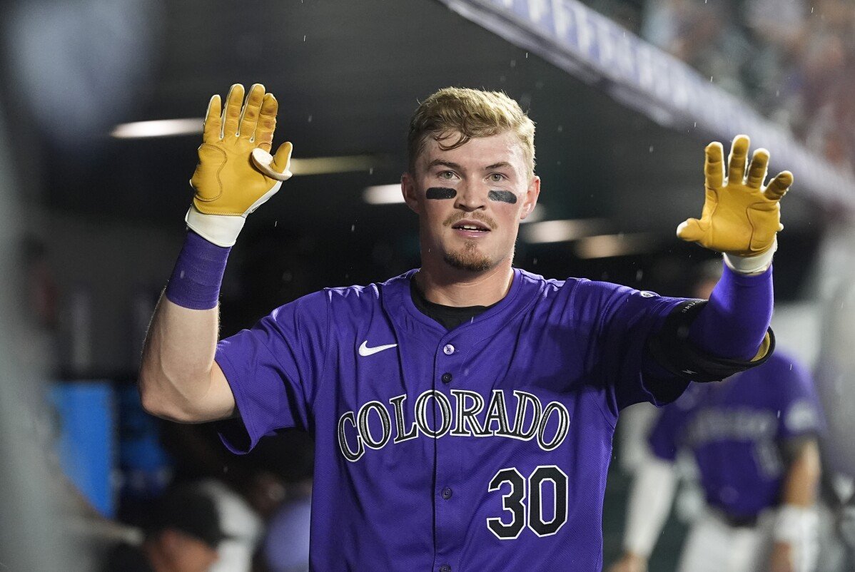 Schunk schlägt sein erstes großes Ligahomerun, Freeland wirft 6 Innings und Rockies schlagen Marlins 8-2